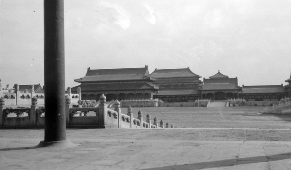 The Forbidden City, Peking