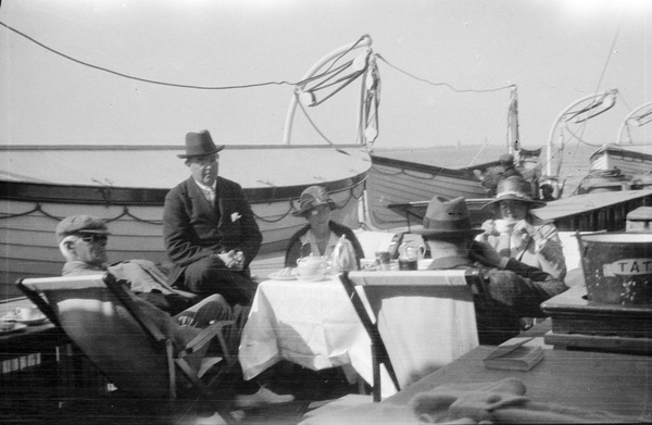 Tea on deck, Lower Yangtze