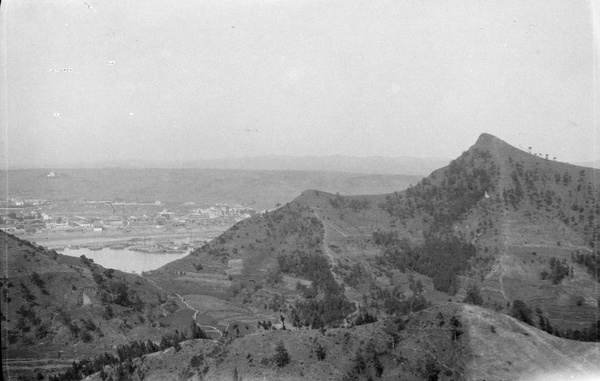 Mountains near Ichang