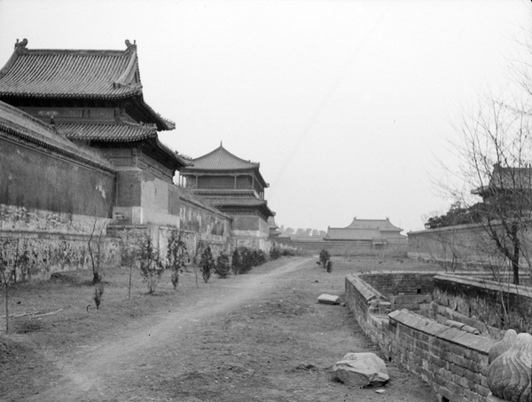 The Forbidden City, Peking