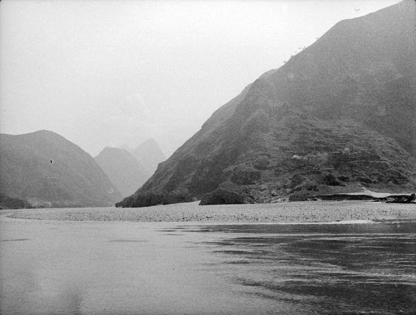 Shingle, Yangtze Gorges