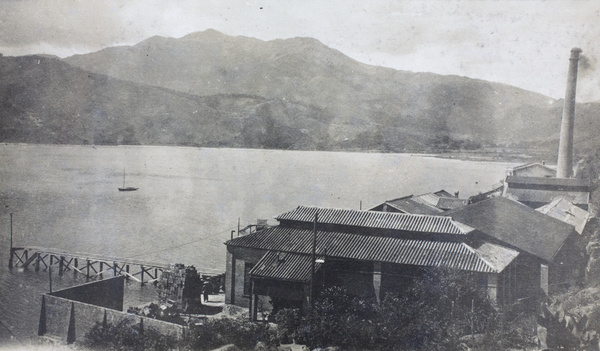 View from the China Mining & Metal Company Ltd bungalow, of Tai Mo Shan (大帽山) and Gin Drinkers Bay (醉酒灣), Hong Kong