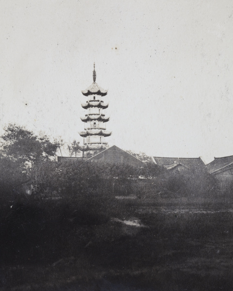 Longhua Pagoda (龍華塔 Longhua ta), Longhua Temple (龍華寺 Longhua si), Shanghai (上海)