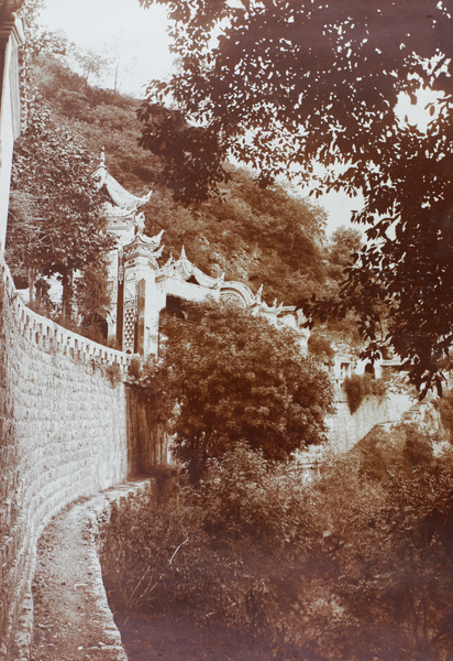 Jiaoshan 焦山, a Buddhist mountain temple, Zhenjiang (鎮江)