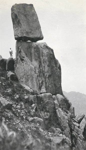 Balancing rock