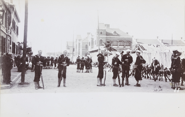 Marines stand by, Xinhai Revolution, Wuhan