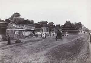 Jingshan (‘Coal Hill’), pailou and a wooden pavilion, Beijing