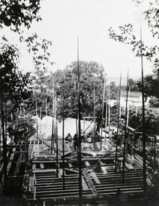 Construction of C.M.S. house, Yungchow