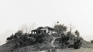 Footpath to bungalow