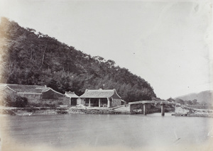 Dahanshan Bridge (大涵山桥) and temple, Yinjiang (鄞江镇), near Ningbo