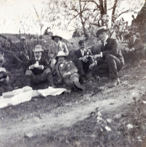 Picnic to the 'Blossoms', Chefoo