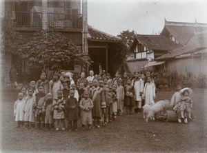 Dare Elliott's 4th birthday party, Paoning, 1912