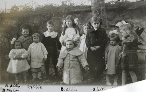 Group of children, 1916