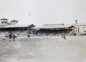 Soldiers and spectators, Shanghai Race Club, Shanghai