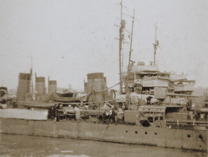 Japanese destroyers, Shanghai, 1932