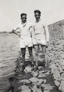 E. P. Morphew and Mr Dwyer, Henli Regatta 1932, Shanghai