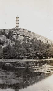 Jade Fountain Hill and Jade Peak Pagoda (玉峰塔), Beijing (北京)