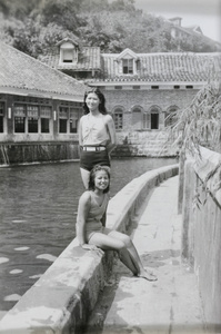 Jiang Fangling and Zhang Yukun, Northern Hot Springs