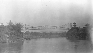 Tso Kiang and the iron bridge, Lungchow