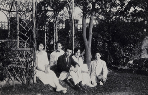 Edie Gundry, John Piry, John Henderson, Gladys and Francis Gundry, Shanghai