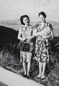 Sarah Hutchinson with an unidentified woman, Hong Kong