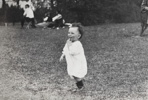 Sonny Hutchinson running in a park, Shanghai