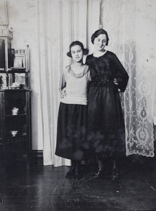 Two unidentified woman, at a house party, 35 Tongshan Road, Hongkou, Shanghai