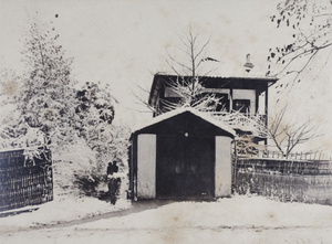 Outbuilding and house near 35 Tongshan Road, Hongkou, Shanghai