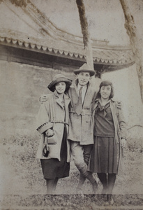 John Henderson, Maggie Hutchinson and an unidentified woman on a day trip to Kunshan