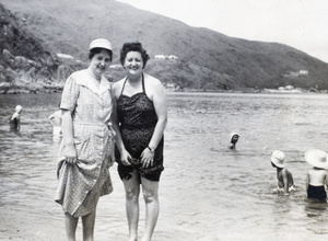 Sarah Hutchinson and Phyllis Colledge posed while paddling, Hong Kong