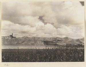 General view of Qingchui Peak with Yi li miao below, Pu luo si (right), and Re River