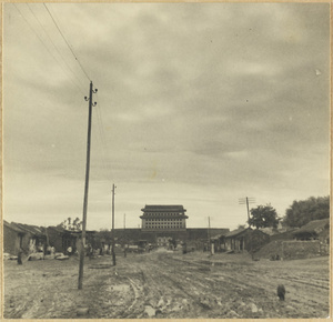 Street leading to An ding men