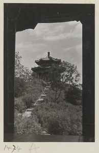Octagonal side pavilion at Jingshan Gong Yuan seen from below