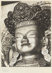 Detail of a statue of a Boddhisattva showing head and crown at Wan shou si