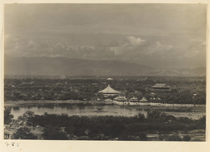 Northwest shore of Beihai Lake showing Guanyin dian, Wu long ting, and Rulaifo dian