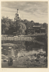 View of Qiong Island showing Bai ta with Dui yun pai lou below