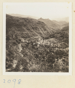 Mountain landscape on the pilgrimage route up Miaofeng Mountain