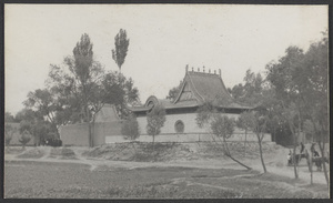 On the Wu Chung Pao Plain.  Wang Chia Hsiao Mosque.