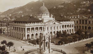 The Supreme Court and Queen Victoria's Statue, Statue Square, Hong Kong