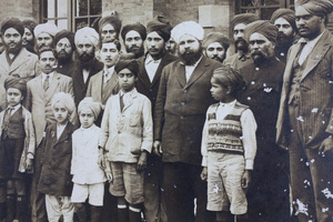 Group with Tagore, Shanghai