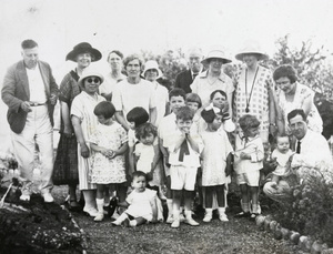 Social gathering with many children