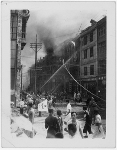 Firefighting in a Chongqing street