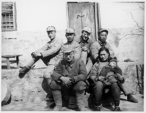 Lindsay family (Michael, Hsiao Li, Erica), with Dr Richard Frey (傅莱), Dr Jiang Yizhen and others