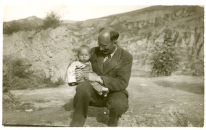 Michael Lindsay (林迈可) with baby Jim Lindsay, Yan'an (延安)