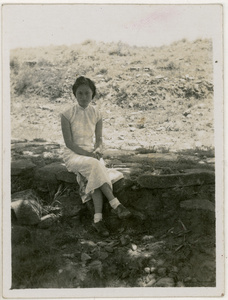 Hsiao Li Lindsay (李效黎) wearing a white dress