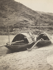 River boats (with stern oars), Yongchun