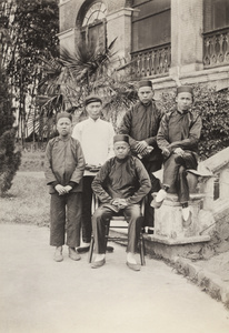 Hospital workers, Yongchun