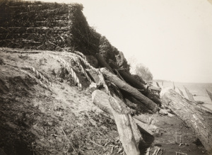 Building or repairing a dyke on the Yellow River