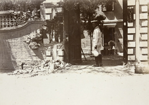 Shell damage in Victoria Road, Tientsin