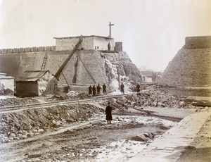 Railway cut through Outer City wall, west of Yongdingmen (永定门), Beijing